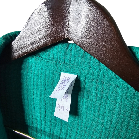 Stars Above Textured Button-Down - Breezy and Chic - Picture 4 of 5